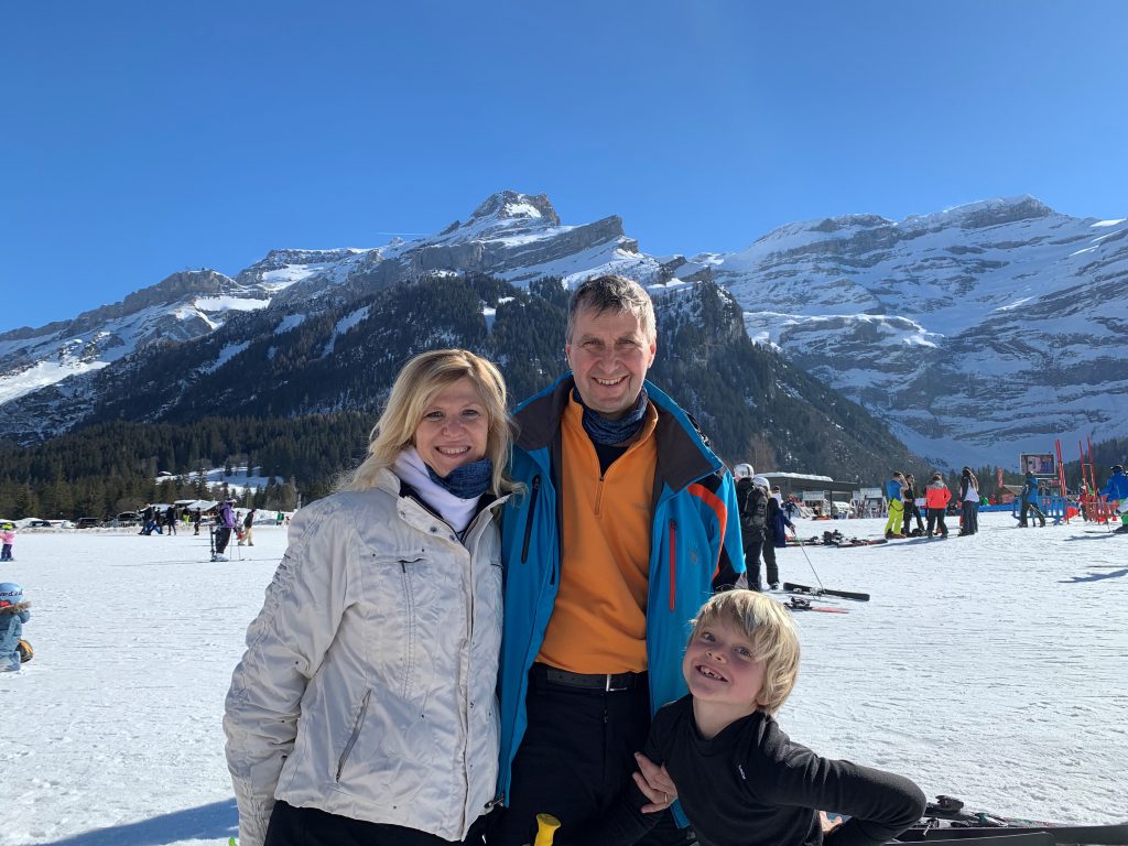 Hugo-with-family