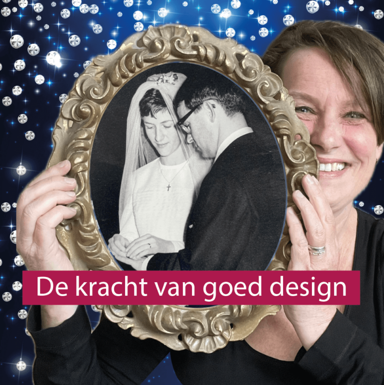 VROUW MET OUDE TROUWFOTO VAN OUDERS