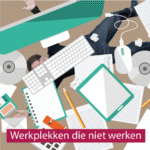 vrouw bedolven onder kantoorartikelen, een werkplek die niet werkt