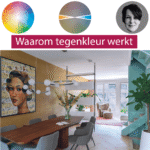 interieur met gouden muur en blauwe trap